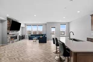 4263 Swallowtail Ln, Woodbury, MN 55129 - Photo 20