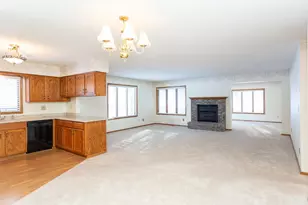 1757 Cobblestone Ct, Red Wing, MN 55066 - Photo 6