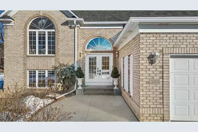 2001 Stonepine Avenue, Hudson, WI 54016 - Photo 2