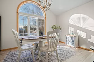 2001 Stonepine Ave, Hudson, WI 54016 - Photo 10