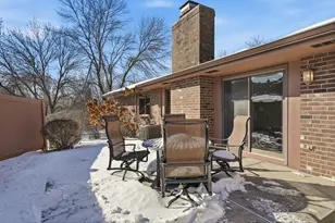 7067 Robinwood Trail, Woodbury, MN 55125 - Photo 34