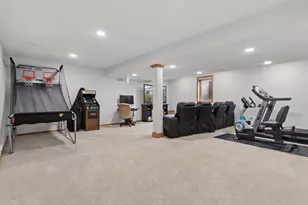 1333 Bucher Ave, Shoreview, MN 55126 - Photo 30