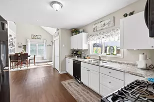 125 N Cedar St, Belle Plaine, MN 56011 - Photo 10