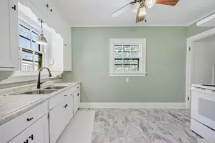 912 11th St S, Moorhead, MN 56560 - Photo 14