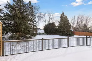 4520 Rosewood Ln N, Plymouth, MN 55442 - Photo 36