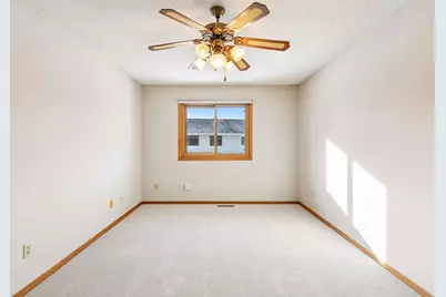 4520 Rosewood Lane N, Plymouth, MN 55442 - Photo 22