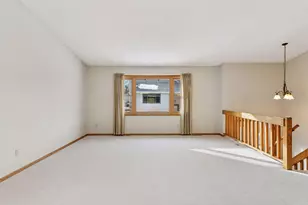 4520 Rosewood Ln N, Plymouth, MN 55442 - Photo 14