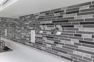 702 Oak St N, Fargo, ND 58102 - Photo 14