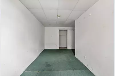 301 Central, Faribault, MN 55021 - Photo 50