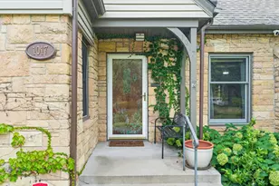 1017 Thomas Ave S, Minneapolis, MN 55405 - Photo 30