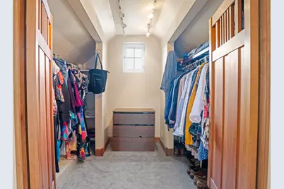 1017 Thomas Avenue S, Minneapolis, MN 55405 - Photo 18