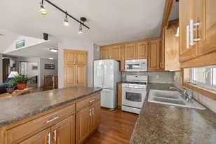 8755 Coral Sea Ct NE, Blaine, MN 55449 - Photo 26