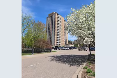 410 Groveland Avenue #1704, Minneapolis, MN 55403 - Photo 2