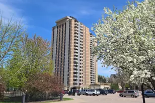 410 Groveland Ave, Minneapolis, MN 55403 - Photo 2
