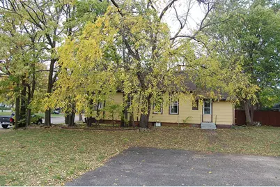 721 Tuscarora Avenue, Saint Paul, MN 55102 - Photo 2