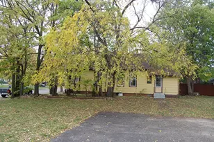 721 Tuscarora Ave, Saint Paul, MN 55102 - Photo 2