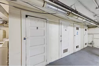 4333 Fremont Avenue N, Minneapolis, MN 55412 - Photo 32