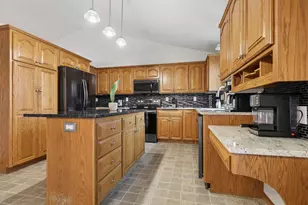 1917 7th St N, Sartell, MN 56377 - Photo 4