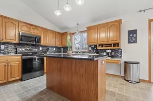 1917 7th St N, Sartell, MN 56377 - Photo 8