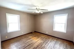 1415 Burke Ave W, Roseville, MN 55113 - Photo 4