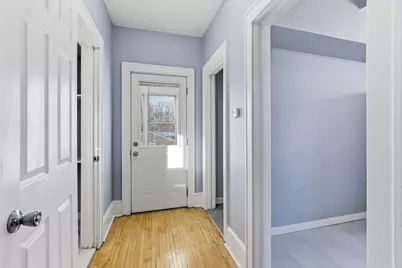 892 Cook Avenue E, Saint Paul, MN 55106 - Photo 10