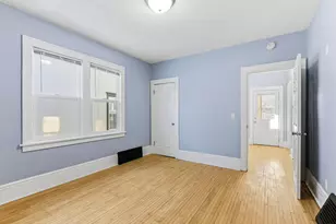 892 Cook Ave E, Saint Paul, MN 55106 - Photo 8