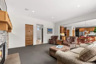 5001 Kelsey Terrace, Edina, MN 55436 - Photo 24