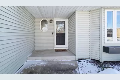 4609 Heather Way N, Oakdale, MN 55128 - Photo 2