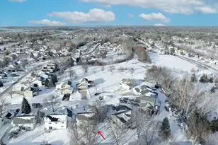 4609 Heather Way N, Oakdale, MN 55128 - Photo 36