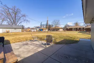 10025 Columbus Ave S, Bloomington, MN 55420 - Photo 34