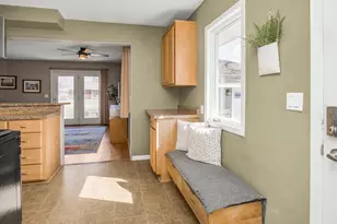 10025 Columbus Ave S, Bloomington, MN 55420 - Photo 14