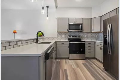 7084 Glory Road #309, Baxter, MN 56425 - Photo 4