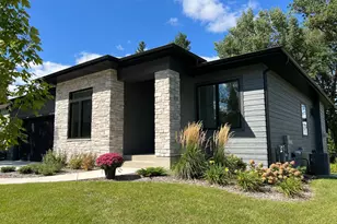 620 Greenvale Ave, Northfield, MN 55057 - Photo 2