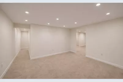 6330 Perry Avenue N, Brooklyn Center, MN 55429 - Photo 34