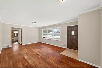 6330 Perry Avenue N, Brooklyn Center, MN 55429 - Photo 4