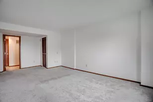 1225 Lasalle Ave, Minneapolis, MN 55403 - Photo 18