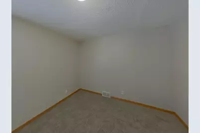 2931 Woodbridge Street, Roseville, MN 55113 - Photo 10