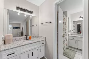 14204 Towers Ln, Eden Prairie, MN 55347 - Photo 16