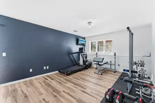 14204 Towers Ln, Eden Prairie, MN 55347 - Photo 18