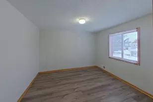 2144 Sherwood Ave, Saint Paul, MN 55119 - Photo 8