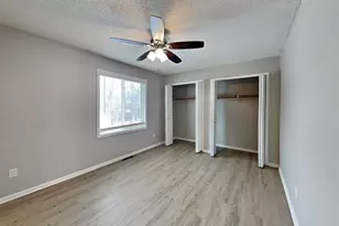 8301 Thomas Ave N, Brooklyn Park, MN 55444 - Photo 6