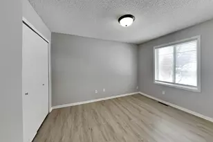 8301 Thomas Ave N, Brooklyn Park, MN 55444 - Photo 10