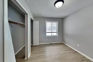 8301 Thomas Ave N, Brooklyn Park, MN 55444 - Photo 8