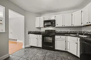 1561 Wheelock Ln, Saint Paul, MN 55117 - Photo 4