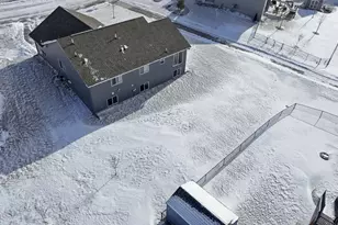 515 Winkler Trail N, Cologne, MN 55322 - Photo 4