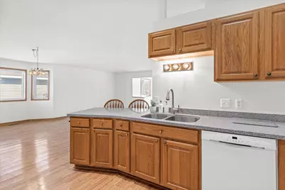 719 Victoria Court #719, Stillwater, MN 55082 - Photo 16