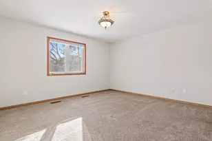 719 Victoria Ct, Stillwater, MN 55082 - Photo 22