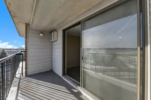 2601 Kenzie Terrace, Saint Anthony, MN 55418 - Photo 8