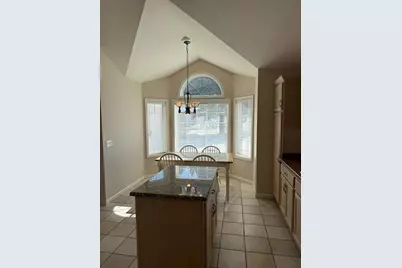 1940 Topaz Pointe Lane SW, Rochester, MN 55902 - Photo 6