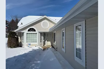 1940 Topaz Pointe Lane SW, Rochester, MN 55902 - Photo 1